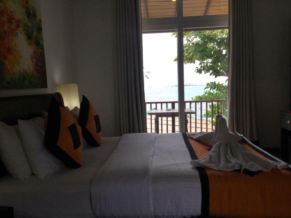Joe'S Resort Unawatuna Exterior foto